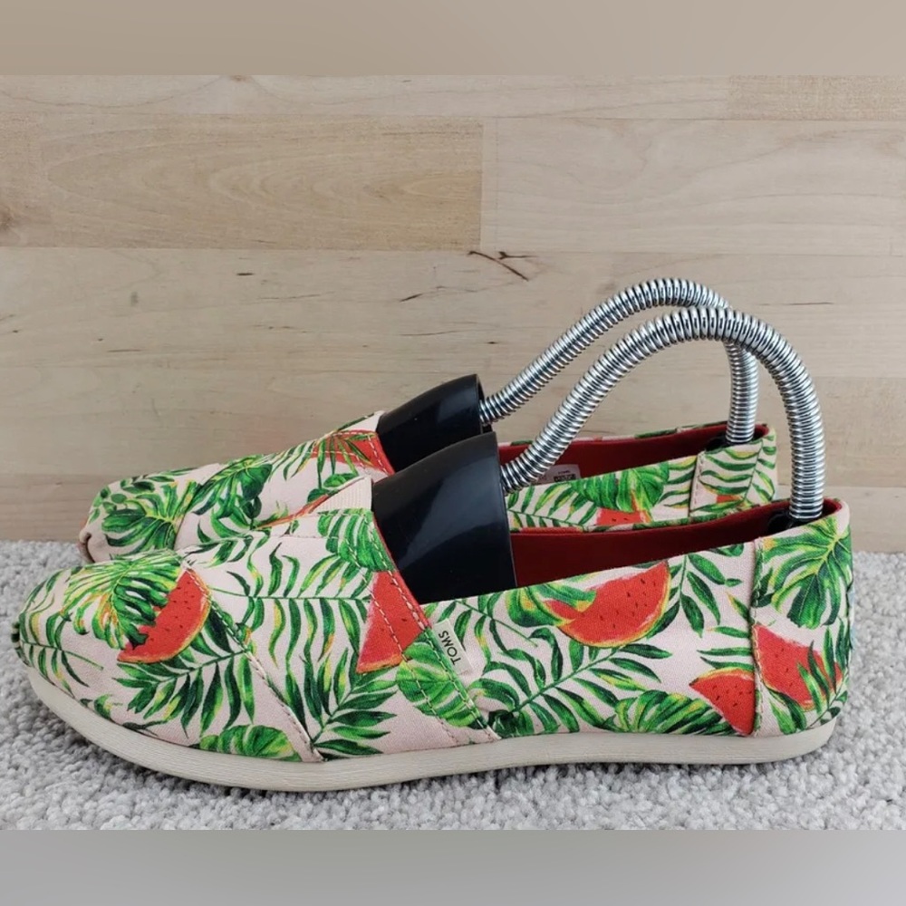 Toms classic watermelon palm leaves slip on shoes flats